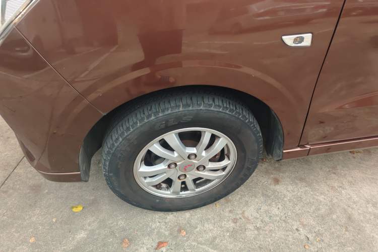 Used Wuling Hongguang 2019 1.5L S Comfort Edition China VI LAR Exterior 4