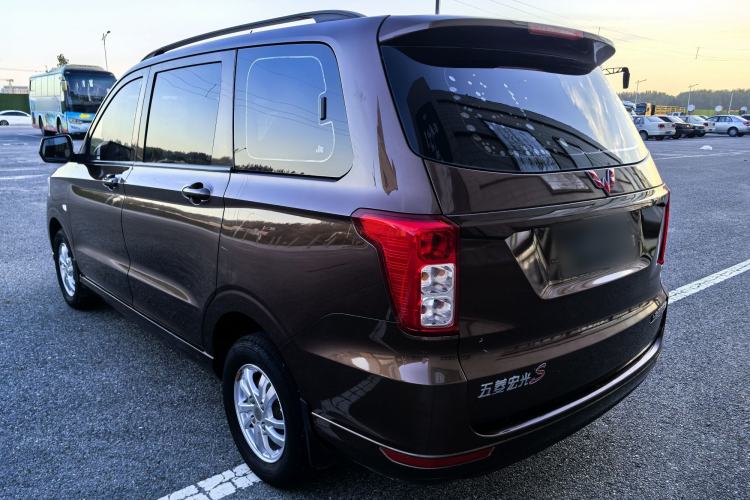 Used Wuling Hongguang 2019 1.5L S Standard Version China VI LAR Exterior 4