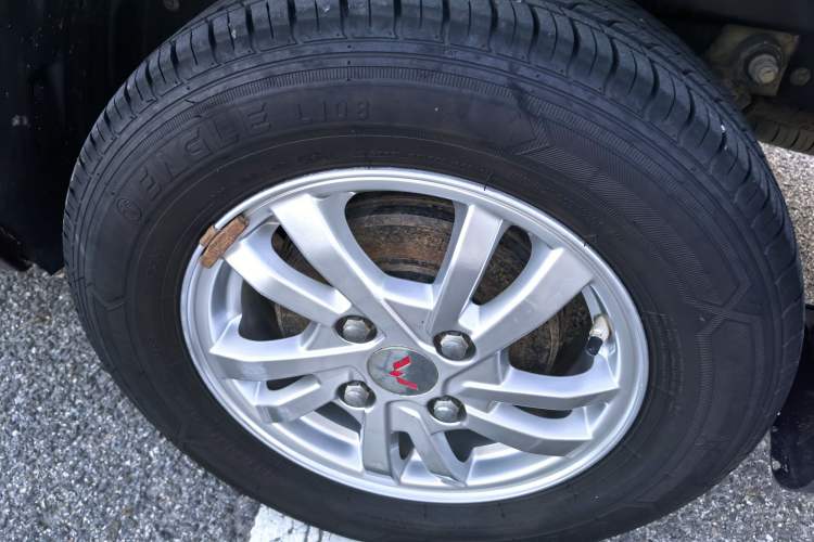 Used Wuling Hongguang 2019 1.5L S Standard Version China VI LAR Exterior 7