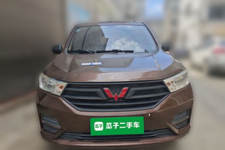 Used Wuling Hongguang 2019 1.5L S Basic Version China VI Standard LAR Front