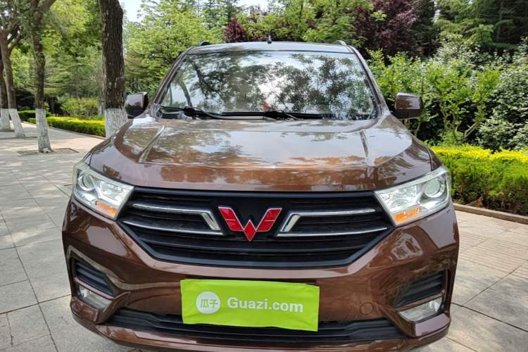 Used Wuling Hongguang 2019 1.5L S Comfort Edition China VI LAR Front
