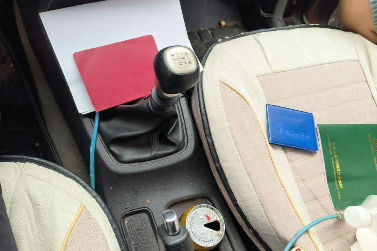 Used Wuling Hongguang 2019 1.5L S Comfort Edition China VI LAR Gear Lever