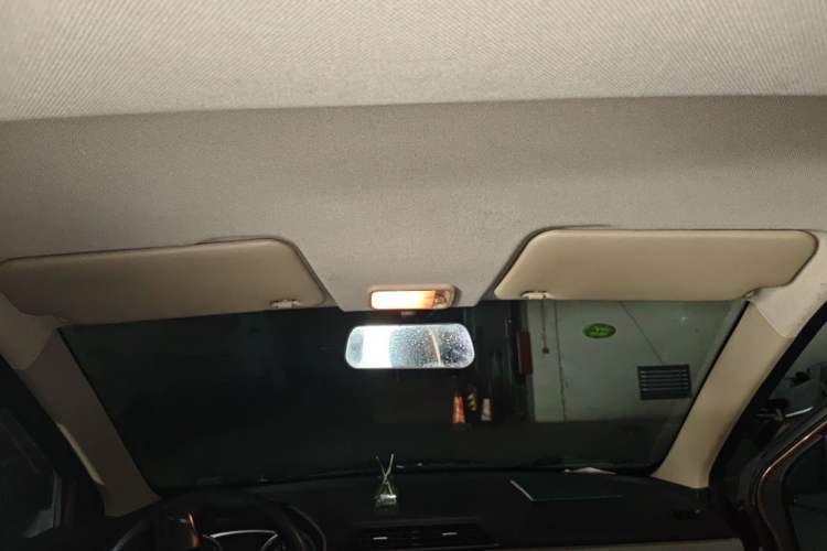 Used Wuling Hongguang 2019 1.5L S Standard Version China VI LAR Headliner