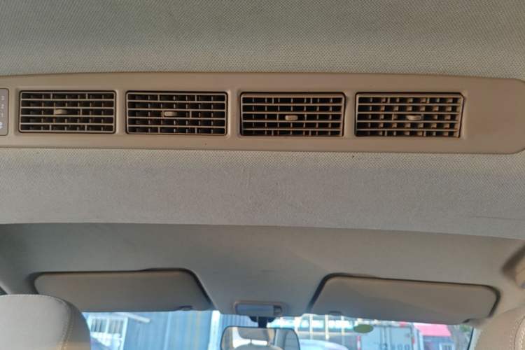 Used Wuling Hongguang 2019 1.5L S Standard Version China VI LAR Headliner