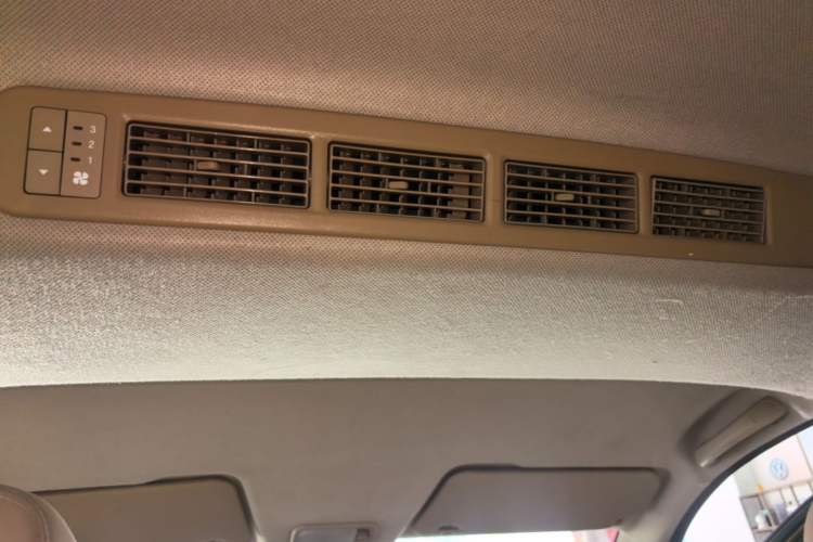 Used Wuling Hongguang 2019 1.5L S Standard Version China VI LAR Headliner