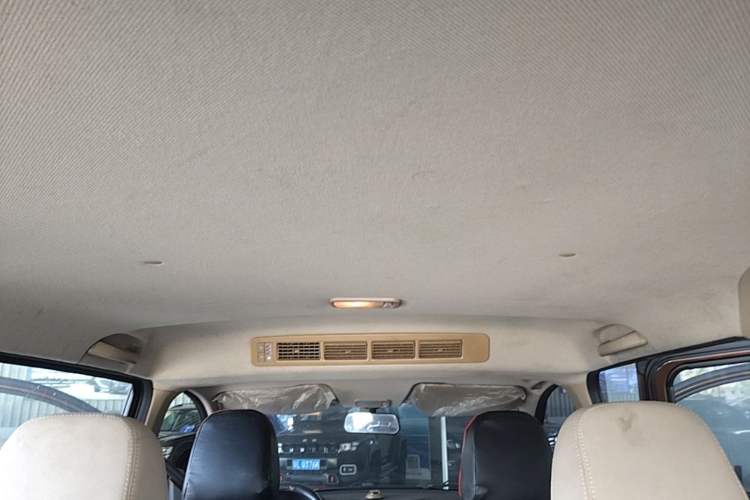 Used Wuling Hongguang 2019 1.5L S Standard Version China VI LAR Headliner