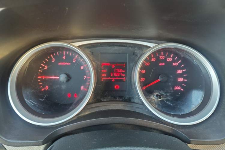 Used Wuling Hongguang 2019 1.5L S Standard Version China VI LAR Instrument Cluster