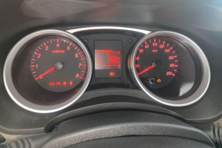 Used Wuling Hongguang 2019 1.5L S Standard Version China VI LAR Instrument Cluster