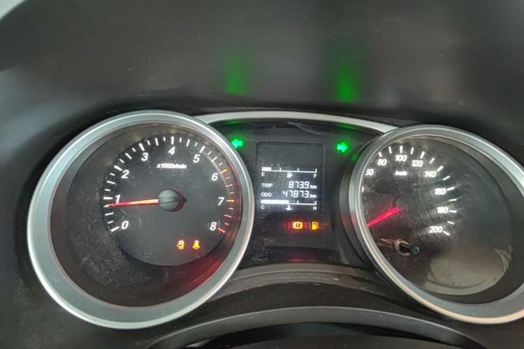 Used Wuling Hongguang 2019 1.5L S Comfort Edition China VI LAR Instrument Cluster