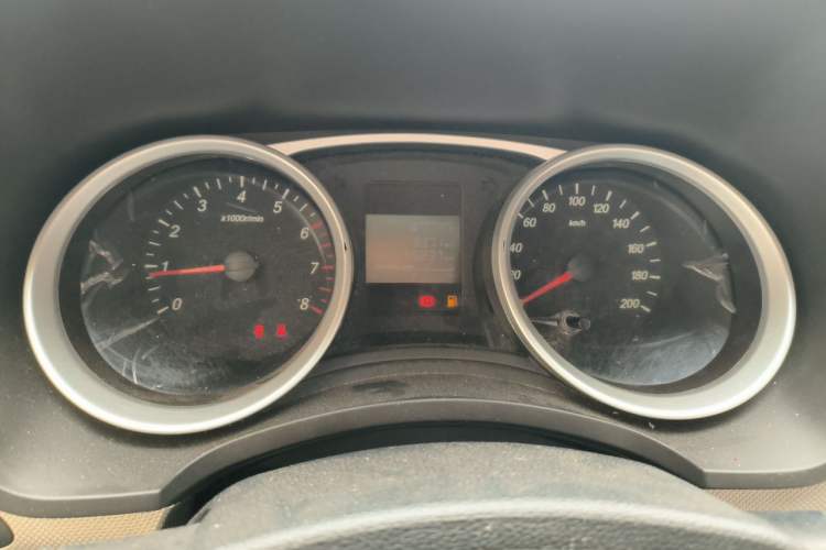 Used Wuling Hongguang 2019 1.5L S Comfort Edition China VI LAR Instrument Cluster