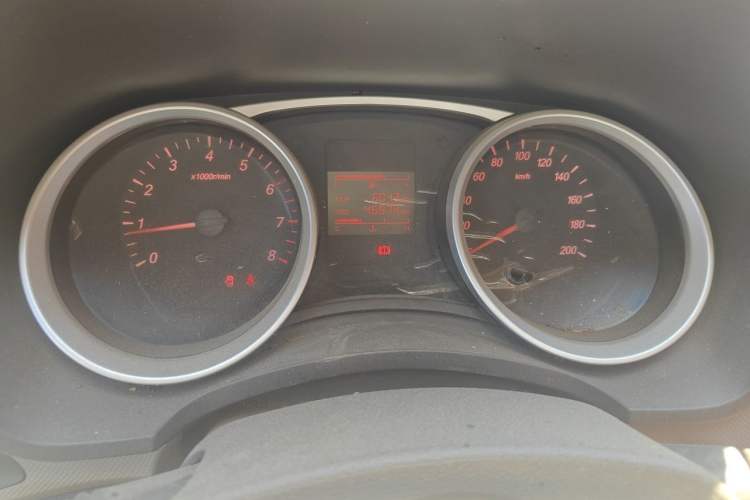 Used Wuling Hongguang 2019 1.5L S Standard Version China VI LAR Instrument Cluster