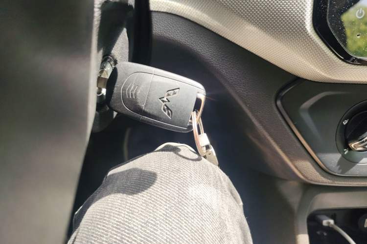 Used Wuling Hongguang 2019 1.5L S Comfort Edition China VI LAR Interior 1