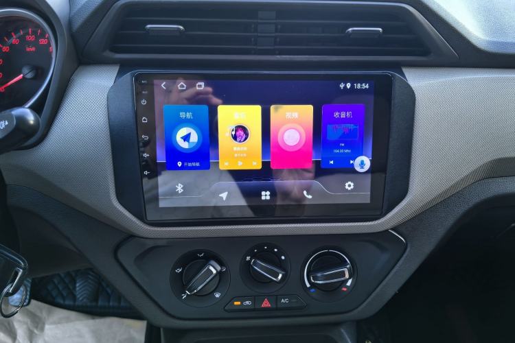 Used Wuling Hongguang 2019 1.5L S Standard Version China VI LAR Interior 4