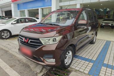 Used Wuling Hongguang 2019 1.5L S Comfort Edition China VI LAR