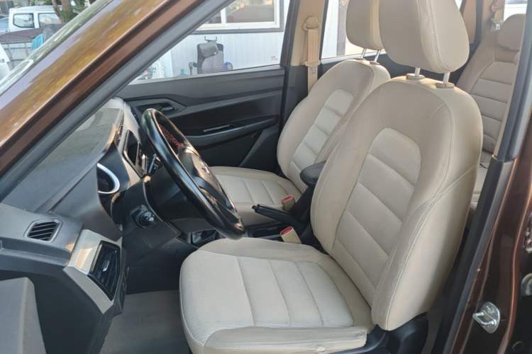 Used Wuling Hongguang 2019 1.5L S Standard Version China VI LAR Left Front Seat