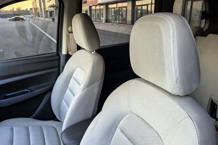 Used Wuling Hongguang 2019 1.5L S Standard Version China VI LAR Left Front Seat