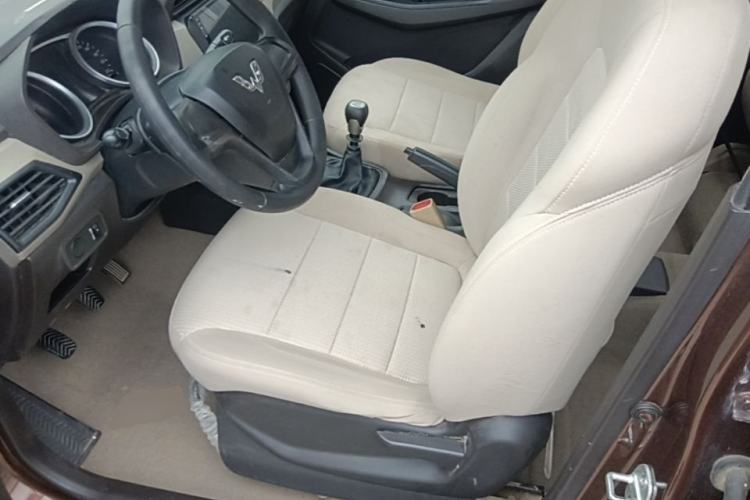 Used Wuling Hongguang 2019 1.5L S Standard Version China VI LAR Left Front Seat