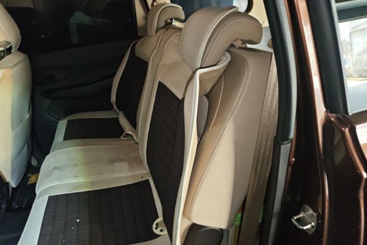 Used Wuling Hongguang 2019 1.5L S Standard Version China VI LAR Left Rear Seat
