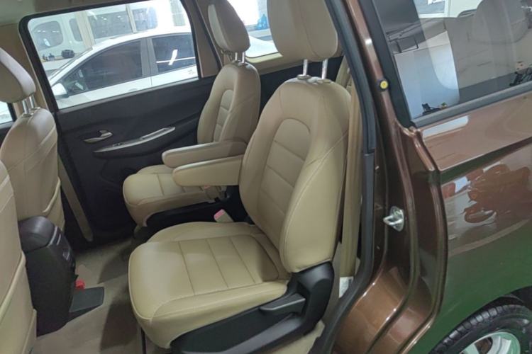 Used Wuling Hongguang 2019 1.5L S Comfort Edition China VI LAR Left Rear Seat
