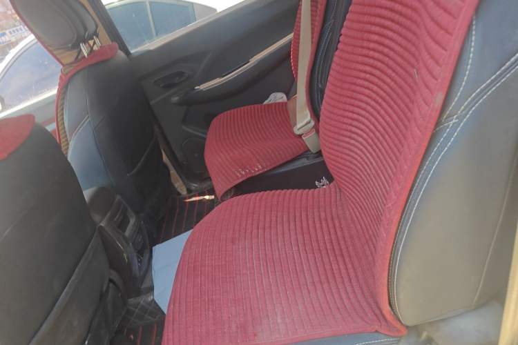 Used Wuling Hongguang 2019 1.5L S Standard Version China VI LAR Left Rear Seat