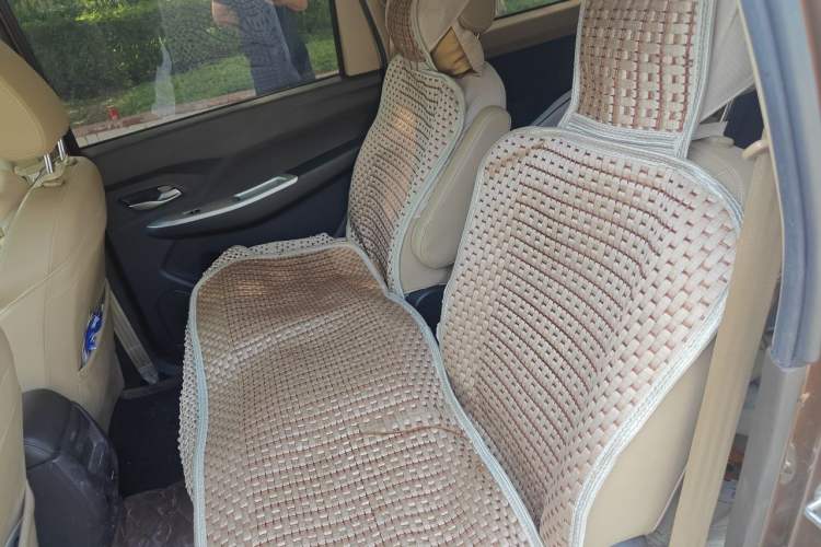 Used Wuling Hongguang 2019 1.5L S Comfort Edition China VI LAR Left Rear Seat