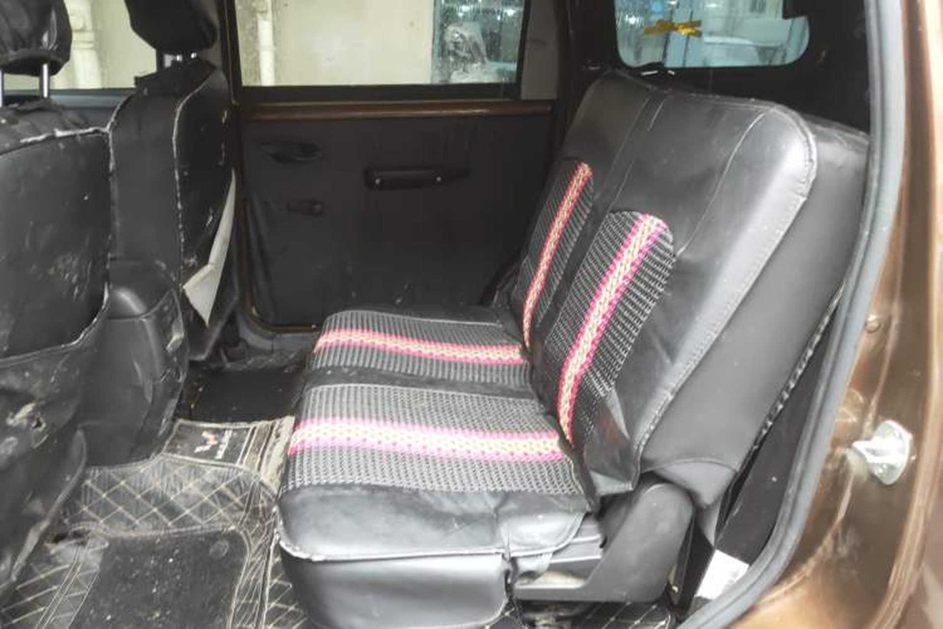Used Wuling Hongguang 2019 1.5L S Basic Version China VI Standard LAR Left Rear Seat