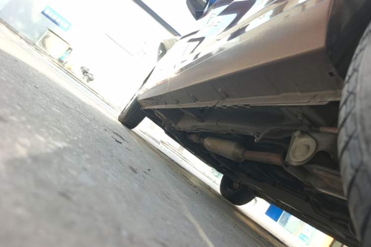 Used Wuling Hongguang 2019 1.5L S Basic Version China VI Standard LAR Left Side Sill