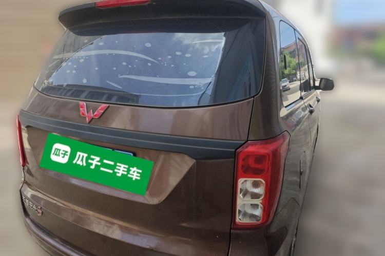 Used Wuling Hongguang 2019 1.5L S Basic Version China VI Standard LAR Rear Right 45 Deg