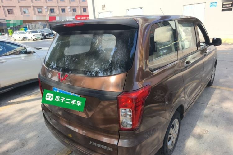 Used Wuling Hongguang 2019 1.5L S Basic Version China VI Standard LAR Rear Right 45 Deg