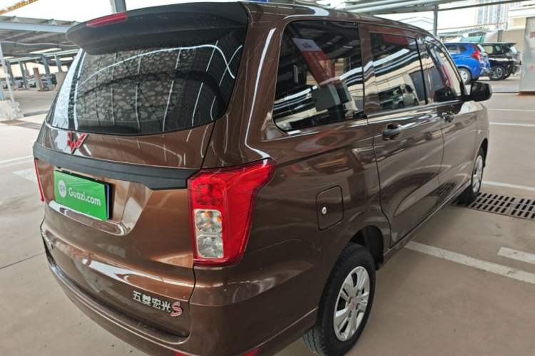 Used Wuling Hongguang 2019 1.5L S Basic Version China VI Standard LAR Rear Right 45 Deg