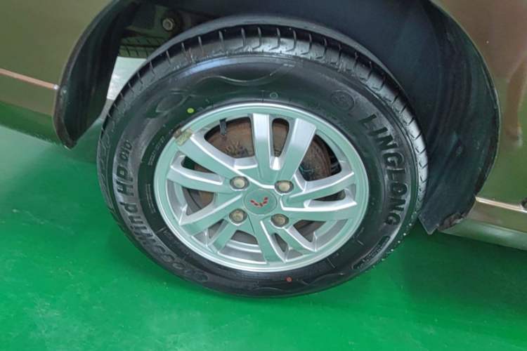 Used Wuling Hongguang 2019 1.5L S Comfort Edition China VI LAR Right Rear Wheel Hub