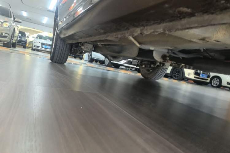 Used Wuling Hongguang 2019 1.5L S Standard Version China VI LAR Right Side Sill