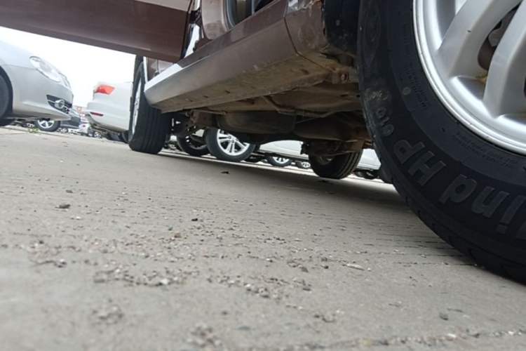 Used Wuling Hongguang 2019 1.5L S Standard Version China VI LAR Right Side Sill
