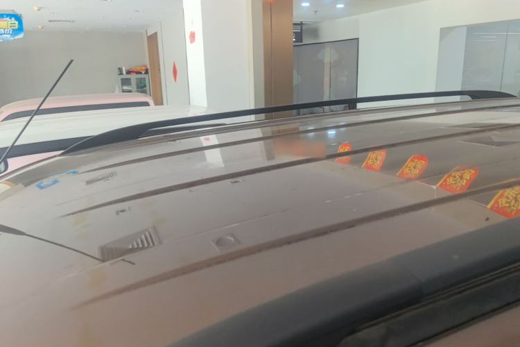 Used Wuling Hongguang 2019 1.5L S Standard Version China VI LAR Roof