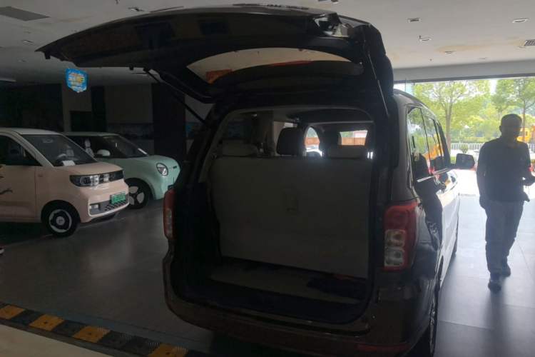 Used Wuling Hongguang 2019 1.5L S Standard Version China VI LAR Trunk