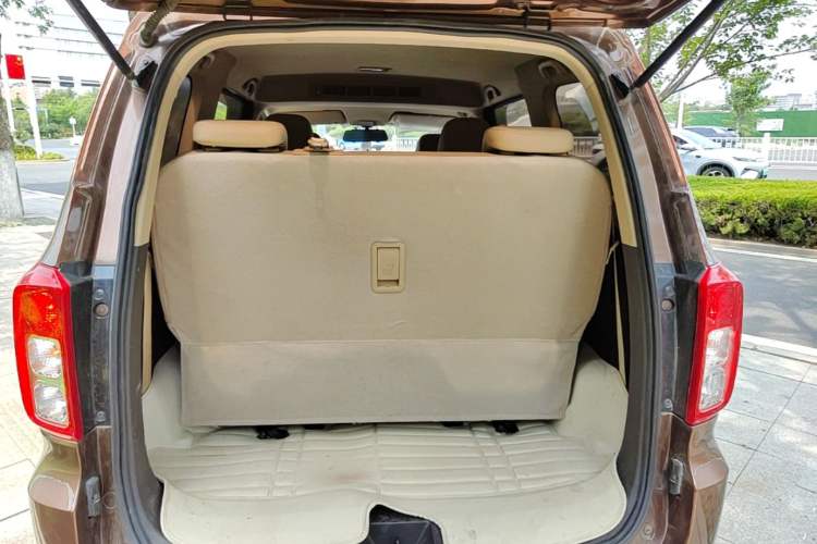 Used Wuling Hongguang 2019 1.5L S Comfort Edition China VI LAR Trunk