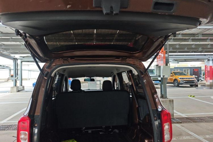 Used Wuling Hongguang 2019 1.5L S Basic Version China VI Standard LAR Trunk
