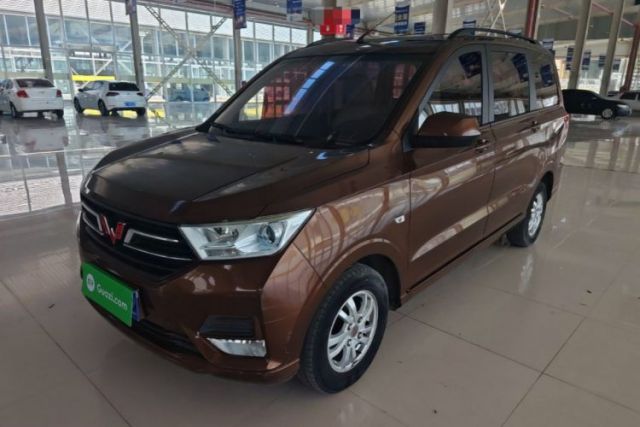 Used Wuling Hongguang 2019 1.5L S Comfort Edition China VI LAR