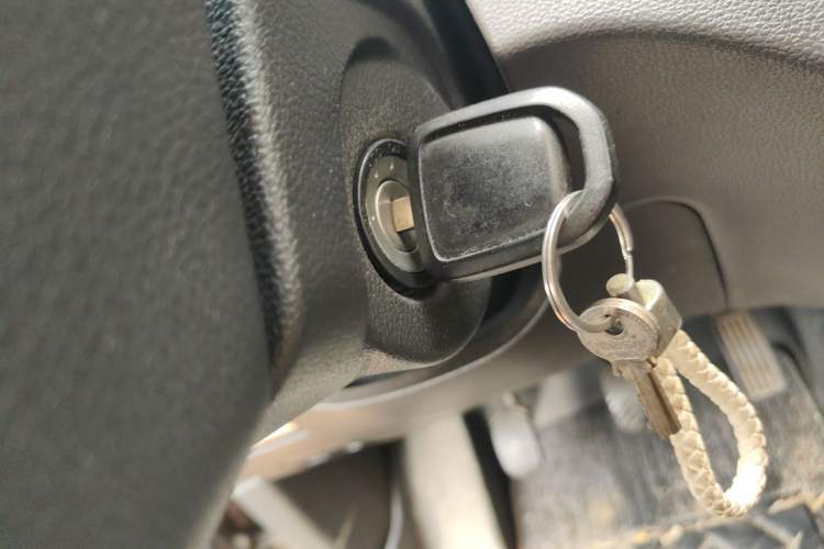 Used Wuling Hongguang 2019 1.5L S Standard Version China VI LAR Vehicle Key