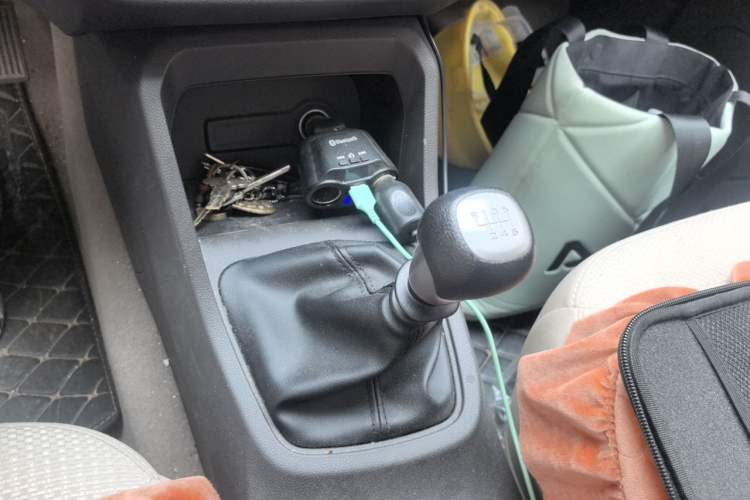 Used Wuling Hongguang 2019 1.5L S Standard Version China VI LAR Gear Lever