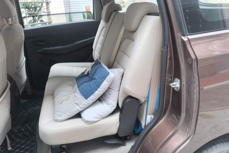 Used Wuling Hongguang 2019 1.5L S Standard Version China VI LAR Left Rear Seat