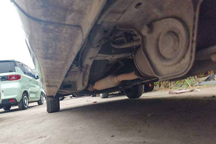 Used Wuling Hongguang 2019 1.5L S Basic Window-Sealed Vehicle China VI LAR Left Side Sill