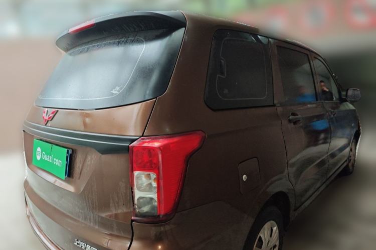 Used Wuling Hongguang 2019 1.5L S Basic Version China VI Standard LAR Rear Right 45 Deg