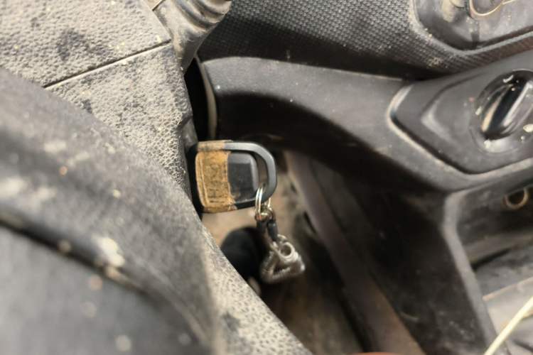 Used Wuling Hongguang 2019 1.5L S Basic Version China VI Standard LAR Vehicle Key