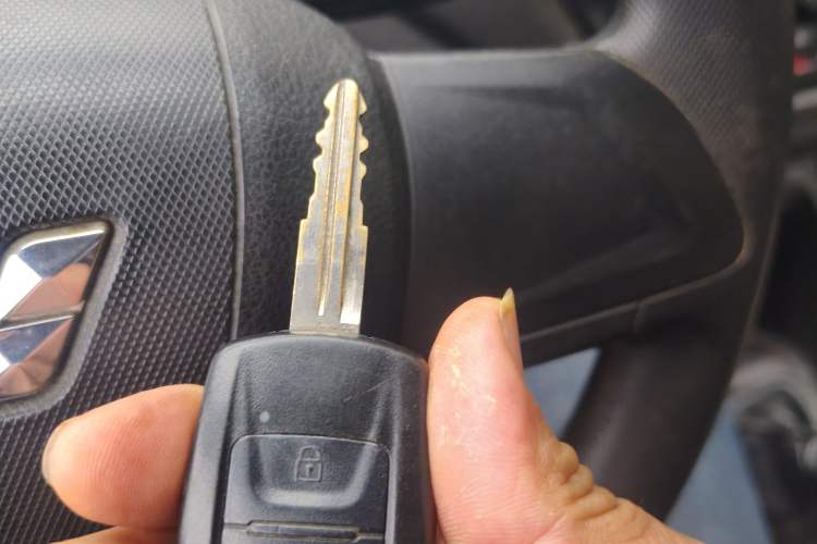 Used Wuling Hongguang 2019 1.5L S Basic Window-Sealed Vehicle China VI LAR Vehicle Key
