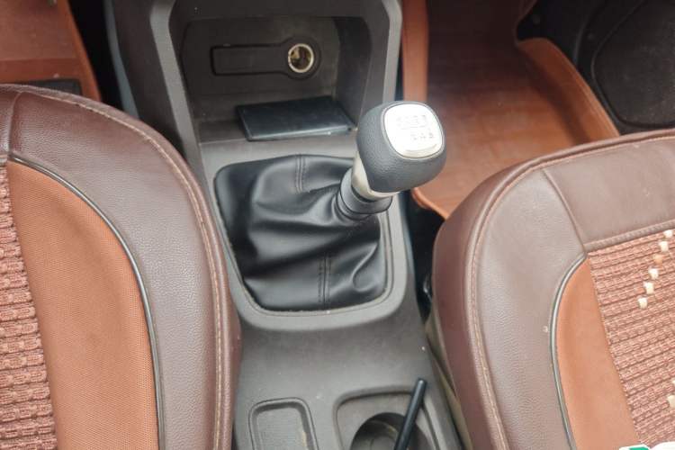 Used Wuling Hongguang 2019 1.5L S Standard Version China VI LAR Gear Lever