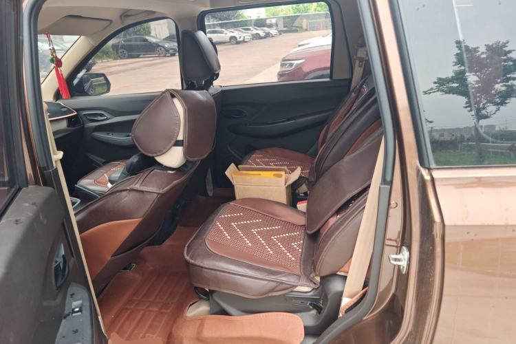 Used Wuling Hongguang 2019 1.5L S Standard Version China VI LAR Left Rear Seat