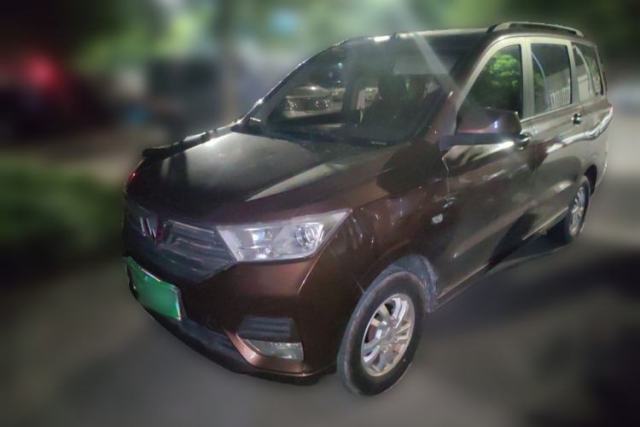 Used Wuling Hongguang 2019 1.5L S Comfort Edition China VI LAR