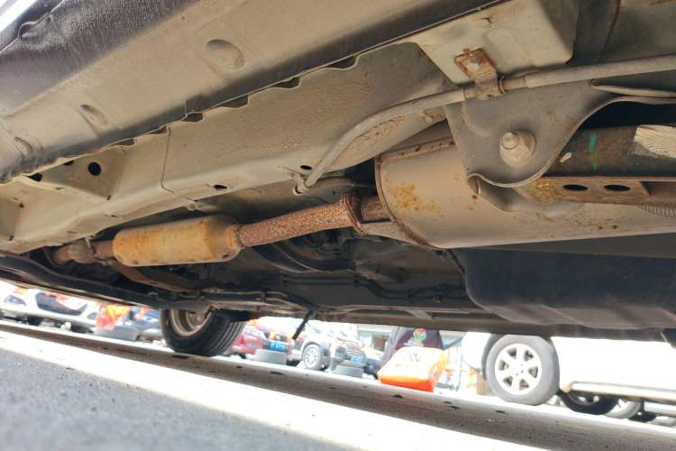 Used Wuling Hongguang 2019 1.5L S Comfort Edition China VI LAR Chassis Rear Left