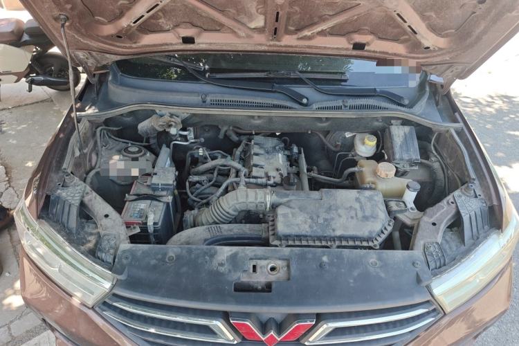 Used Wuling Hongguang 2019 1.5L S Standard Version China VI LAR Engine Bay